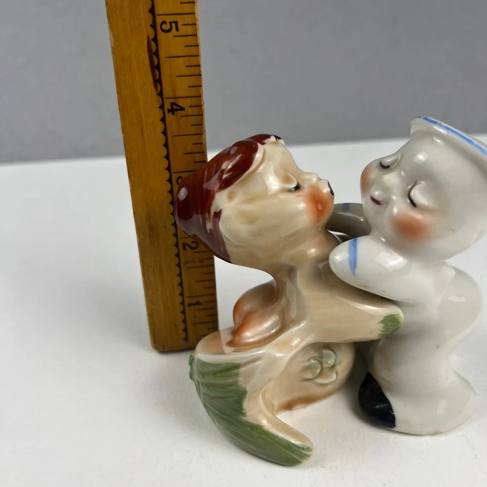 VTG Van Tellingen Salt Pepper Shakers 1940s Mermaid Sailor Kissing Ceramic 4in